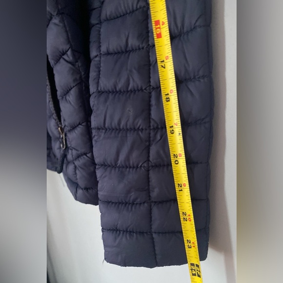 Reebok Navy Quilted Jacket L/G ( 14-16) - Picture 11 of 16